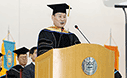 최병오 회장이 부산대학교 명예박사를 받았다.